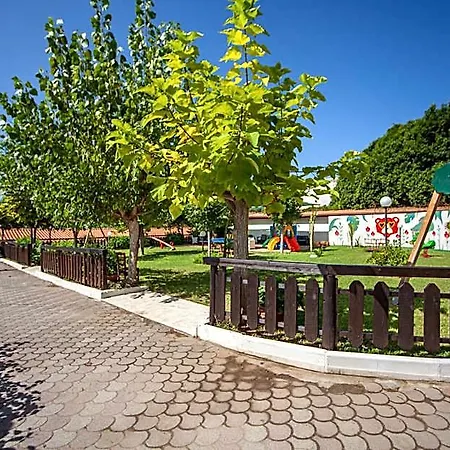 Hotel Villaggio Baia D'ercole 4*
