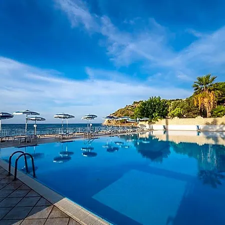 Villaggio Baia D'ercole 4*