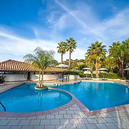 Villaggio Baia D'ercole Hotel Ricadi